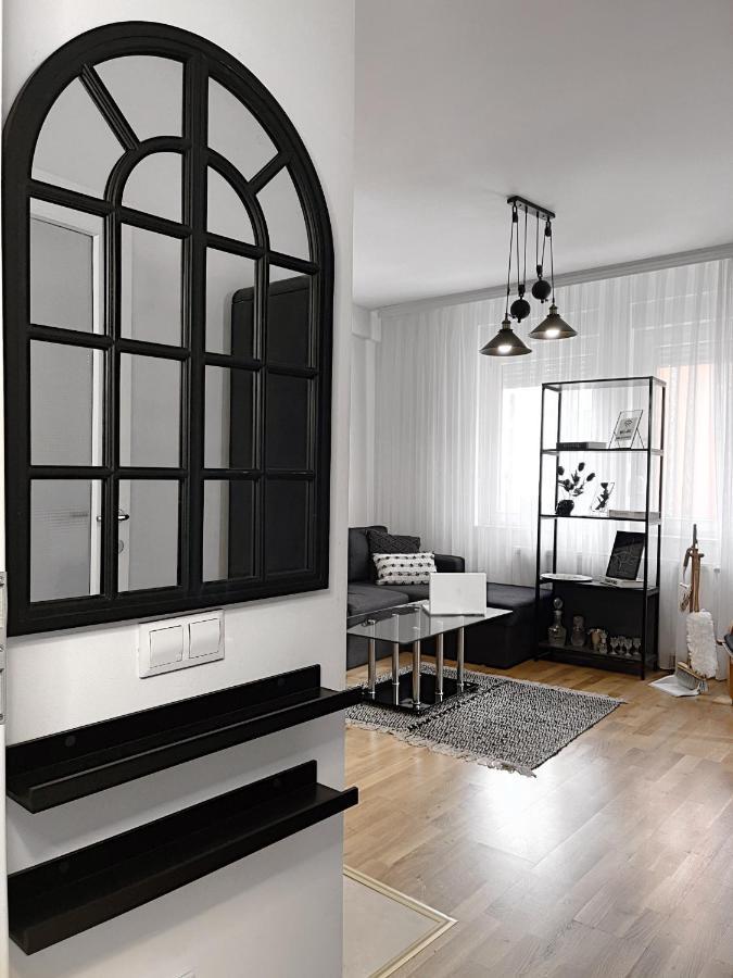 Pristina City Apartment Экстерьер фото